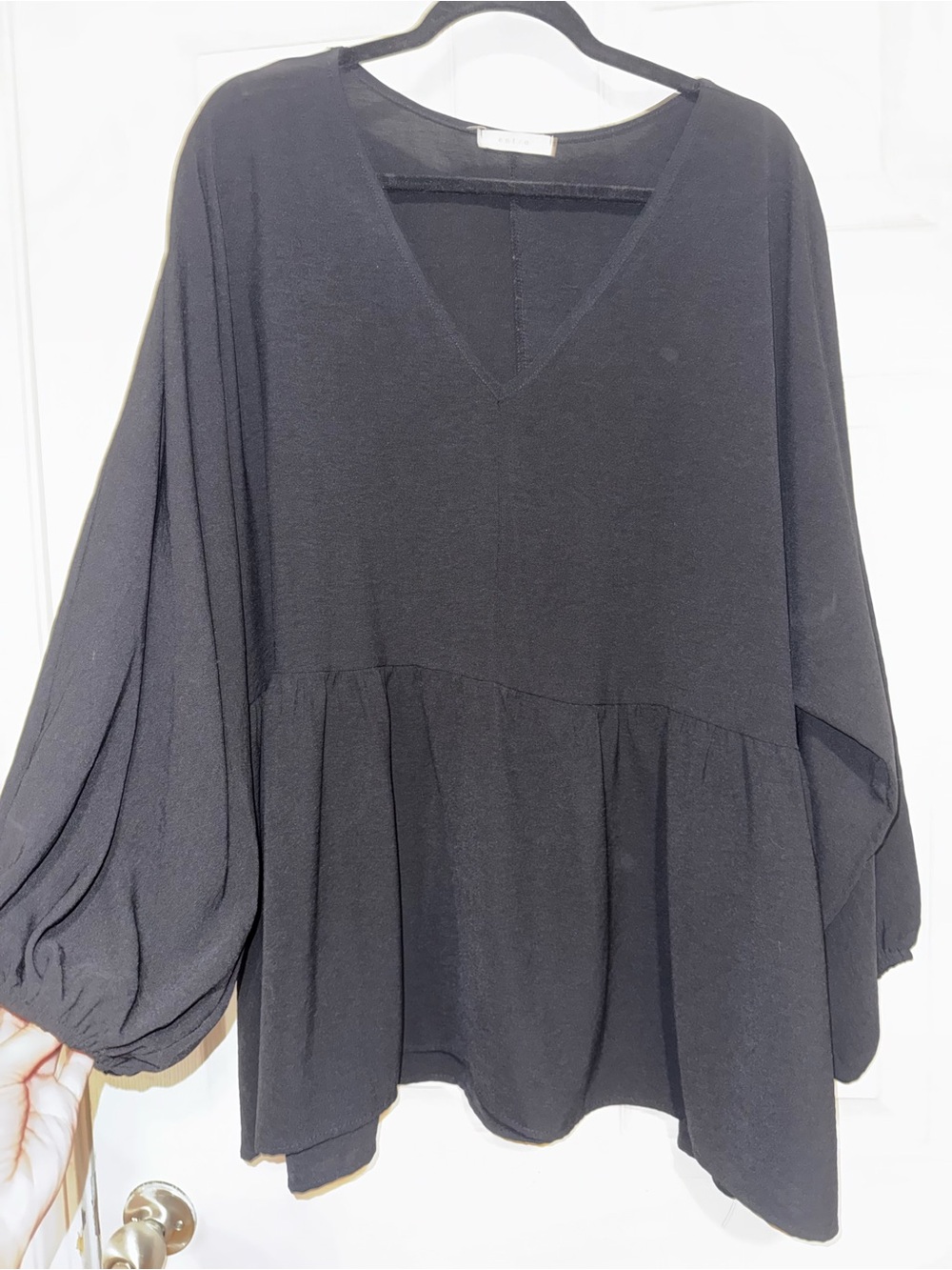 entro Black V-Neck Peplum Tunic